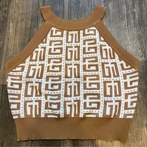 Women’s Sleeveless Knit Crop Top White and Tan Round Neck Size L